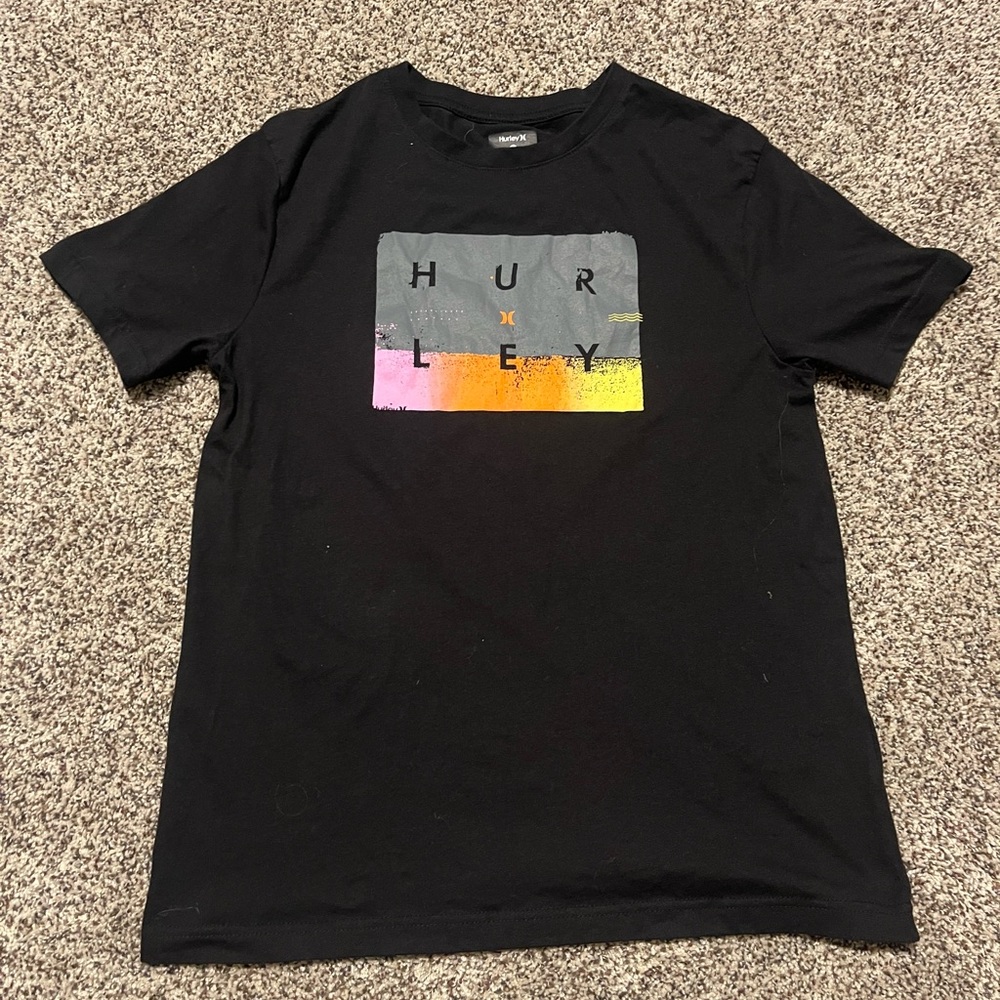 Hurley T-Shirt!